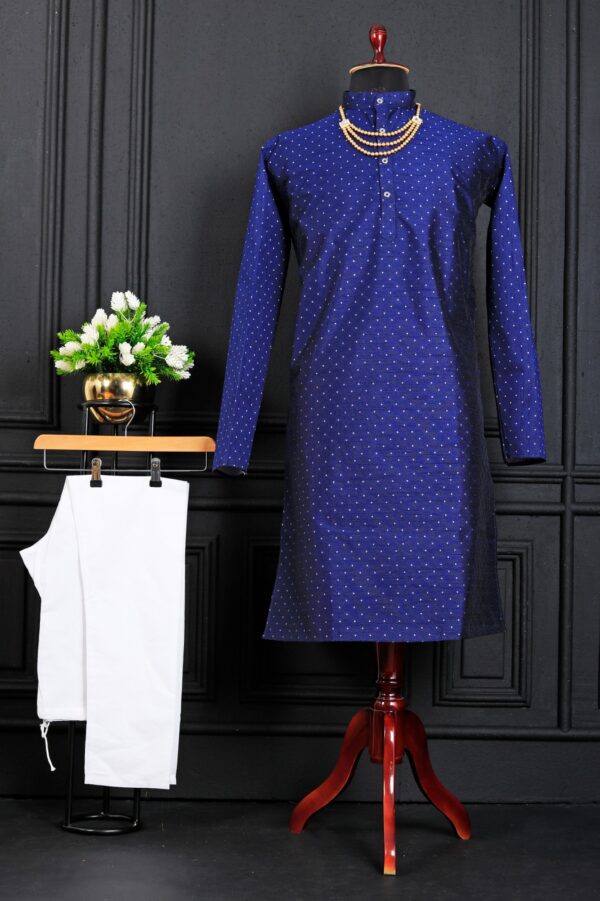 MENS SIMPLE LONG KURTA WITH MEGIC DIGITAL WORK - Image 2