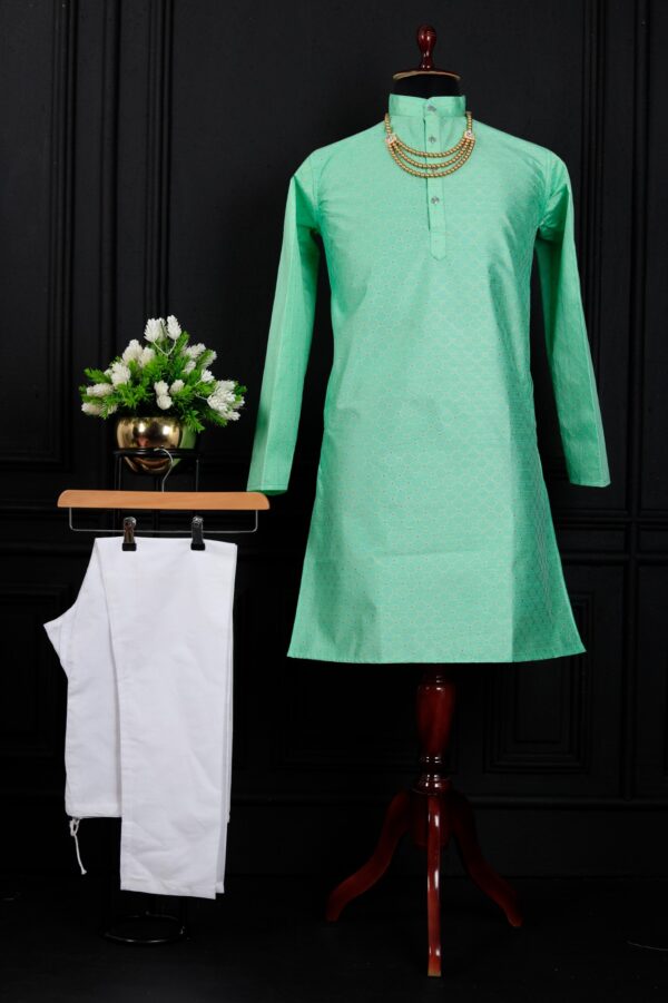 MENS SIMPLE LONG KURTA WITH MEGIC DIGITAL WORK - Image 5