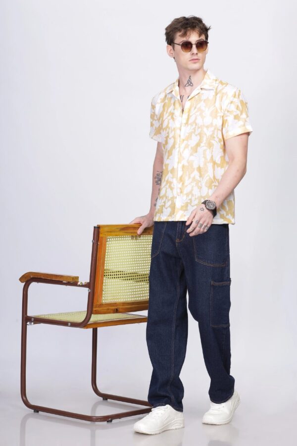 MEN'S STYLISH HALF SLEEVE PRINTED SHIRT [3 COLOURS] - Image 5