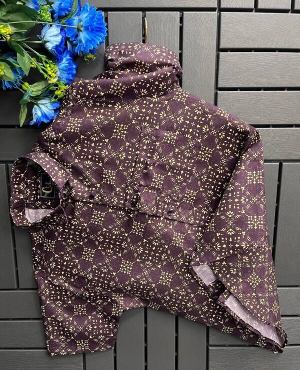 Mens Regular Fit Printed Casual Shirt
