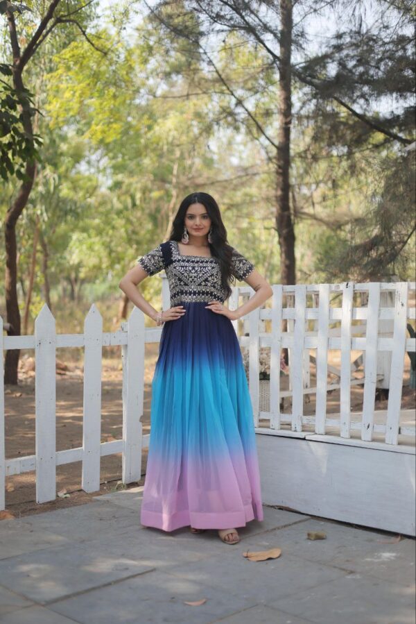 womens heavy designer gown - Image 4