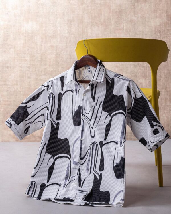 MENS IMPORTED DOWN SHOULDER 3/4 SLEEVE SHIRT in 7 Bold Patterns - Image 7