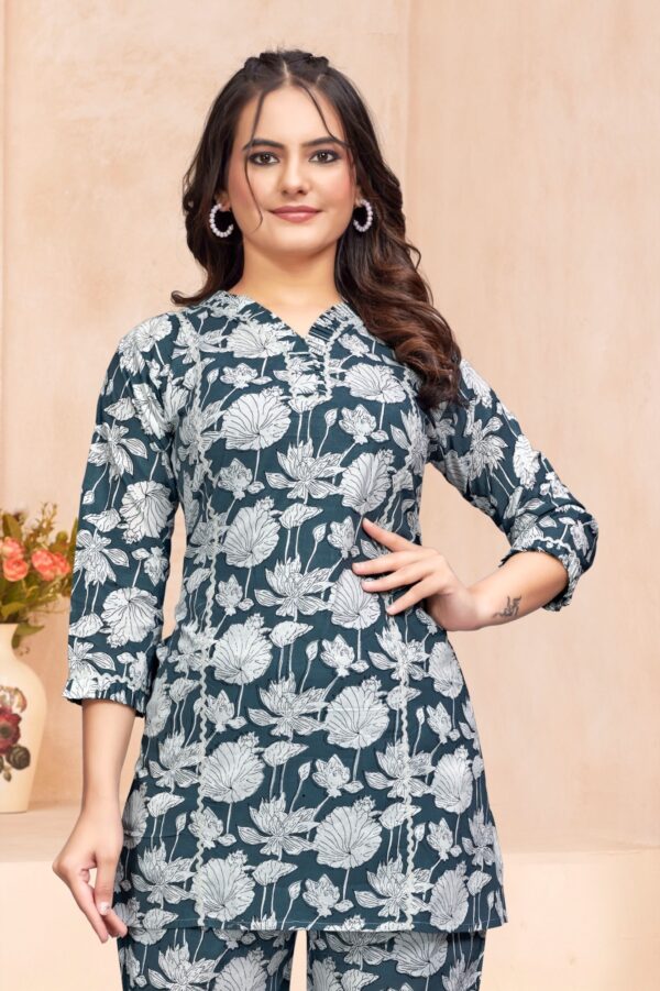 jaipuri print women top and pant set [4 colours] - Image 6