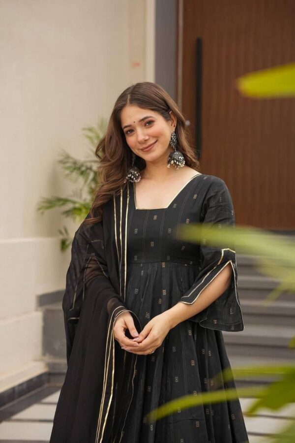 premium anarkali suit for all festivals in 2 colors - Image 13
