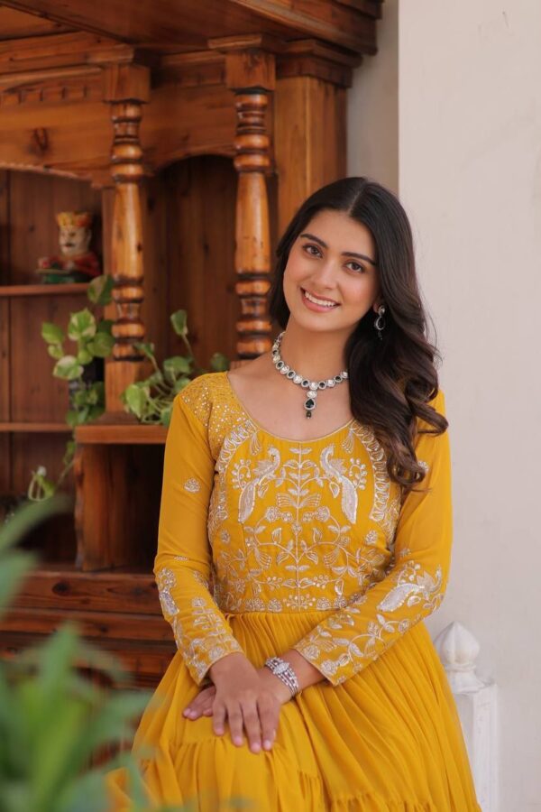 festive long premium gowns in classy colours - Image 5
