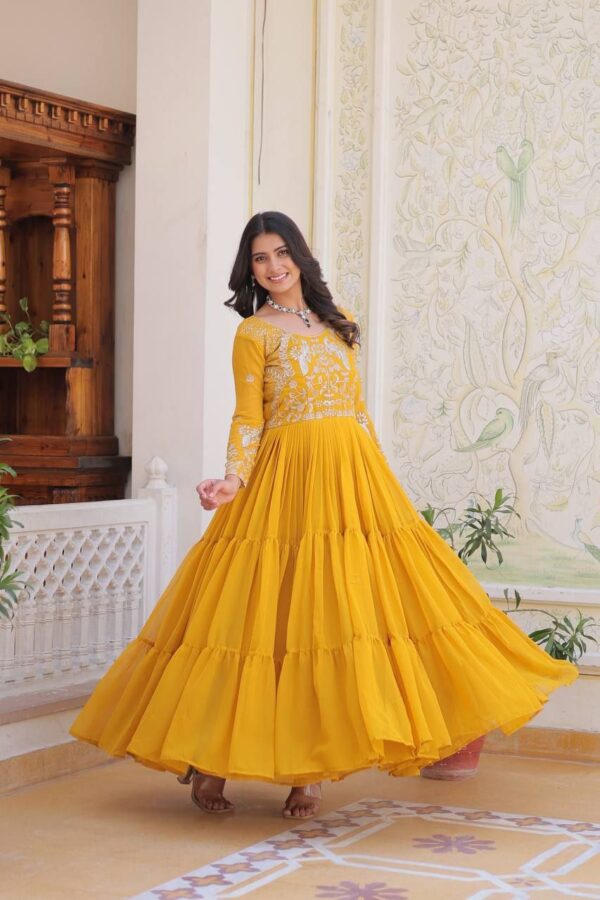 festive long premium gowns in classy colours - Image 2