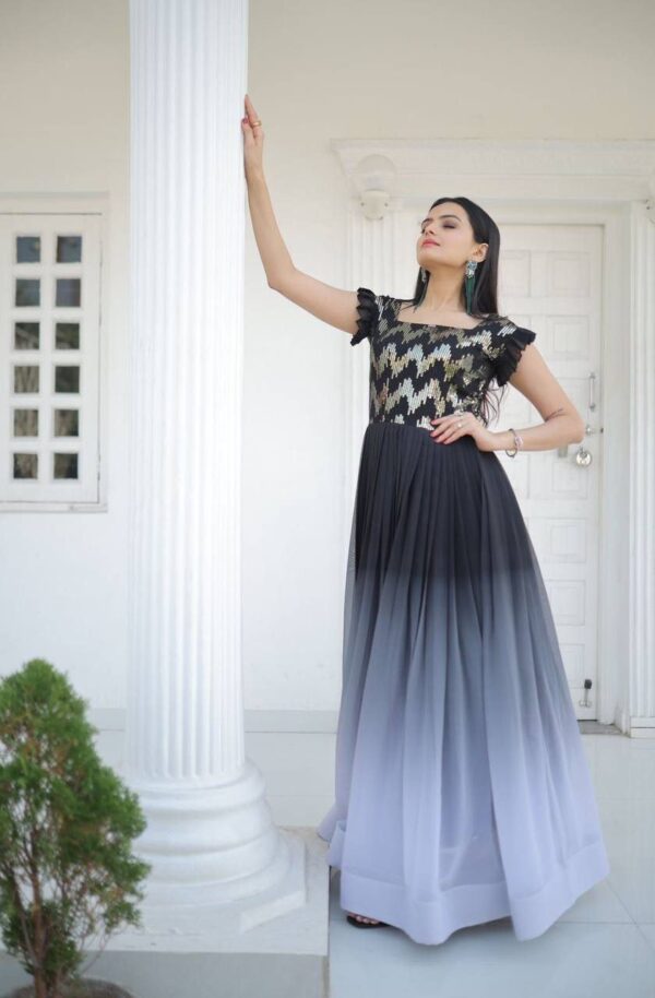 festive long premium gown - Image 3