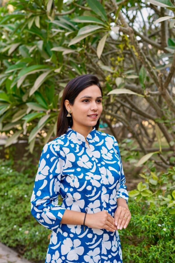 WOMENS REGUALR FIT KURTIS IN 4 COLORS - Image 15