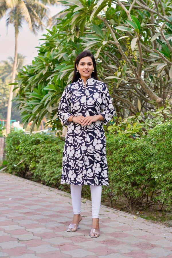 WOMENS REGUALR FIT KURTIS IN 4 COLORS - Image 4