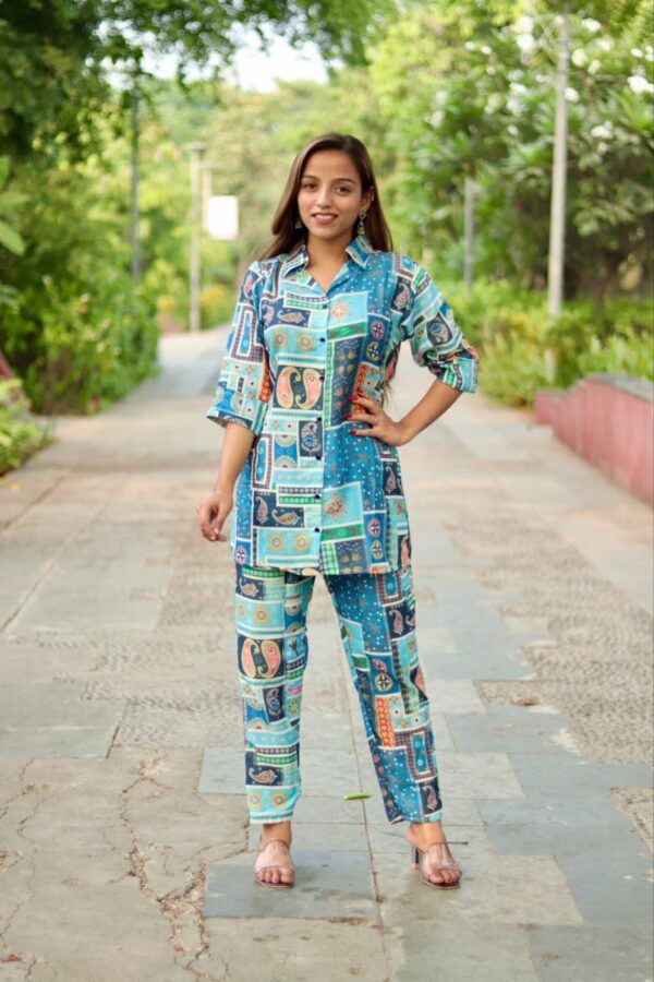 women regular fit co-ord set in 2 colors - Image 8