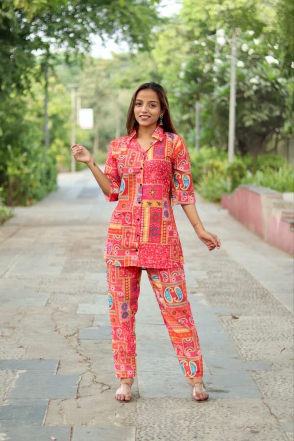women regular fit co-ord set in 2 colors - Image 4