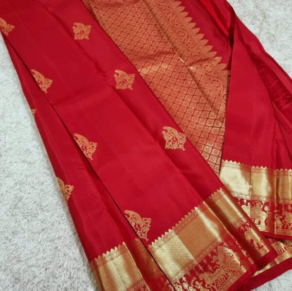 womens premium silk banarasi saree in 2 bold colors - Image 6