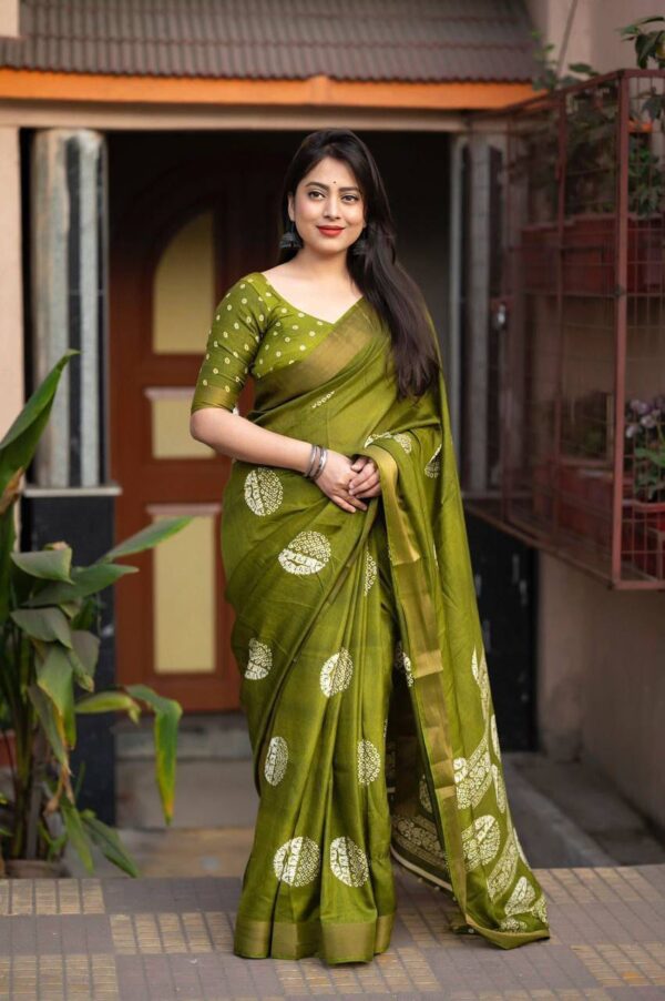 womens casual sarees in 4 bold colors - Image 8