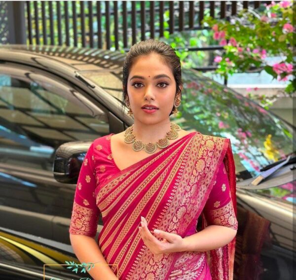 berathable organic banarasi saree - Image 4